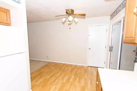2004 Lighter St, Pekin, IL 61554 photo 11