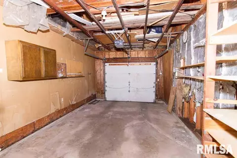 2004 Lighter St, Pekin, IL 61554 photo 26