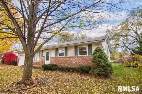 2004 Lighter St, Pekin, IL 61554 photo 32
