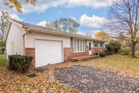 2004 Lighter St, Pekin, IL 61554 photo 31