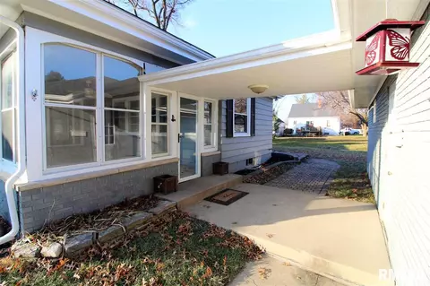 609 E Harrison St, Morton, IL 61550 photo 35