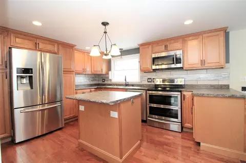 609 E Harrison St, Morton, IL 61550 photo 5