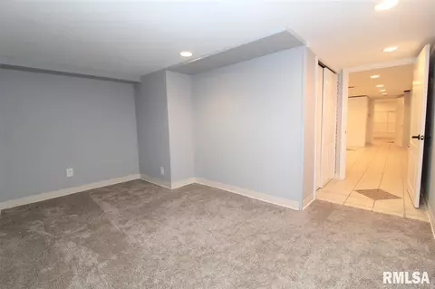 609 E Harrison St, Morton, IL 61550 photo 30