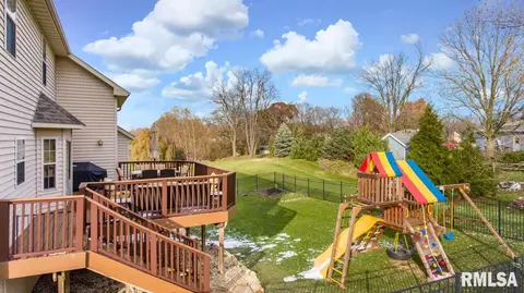 404 Westminster Rd, Germantown Hills, IL 61548 photo 3