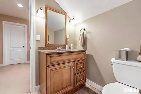 404 Westminster Rd, Germantown Hills, IL 61548 photo 22