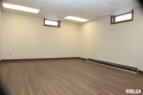 811 S Walnut St, Delavan, IL 61734 photo 34