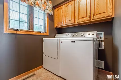 1127 E Tyler St, Morton, IL 61550 photo 21