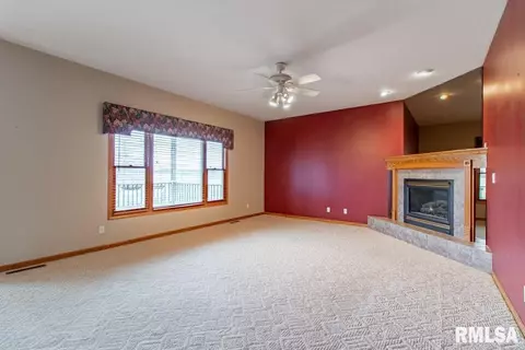 1127 E Tyler St, Morton, IL 61550 photo 19