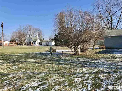 380 E Broadway St, Ipava, IL 61441 photo 7