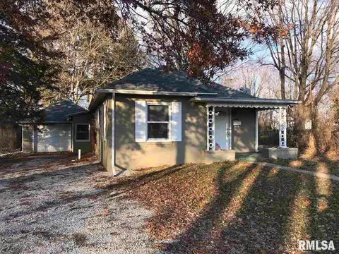 109 W Crow, Eureka, IL 61530 photo 13