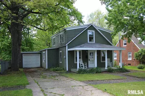 206 S Myers St, Eureka, IL 61530 photo 1