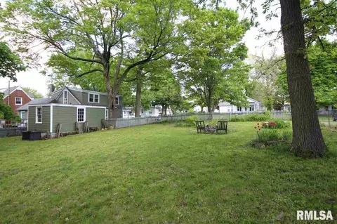 206 S Myers St, Eureka, IL 61530 photo 33
