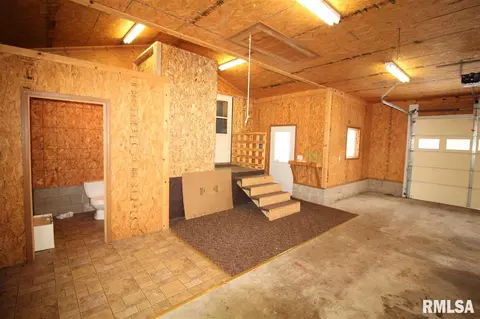 636 Maple Ave, Minonk, IL 61760 photo 11