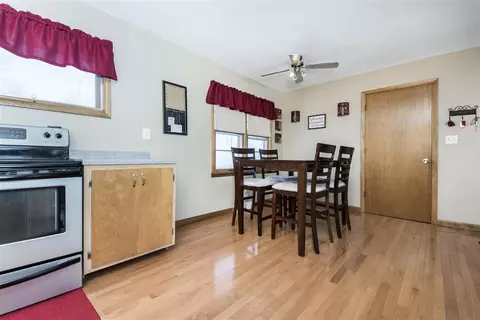 1020 E Grant St, Macomb, IL 61455 photo 11