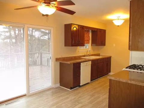 1924 E Princeton St, Peoria, IL 61614 photo 3