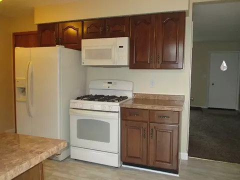 1924 E Princeton St, Peoria, IL 61614 photo 7