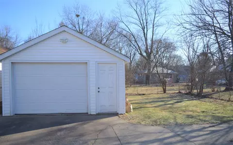 4112 N University St, Peoria, IL 61614 photo 15