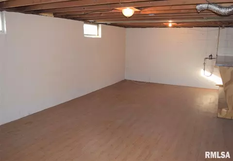 4112 N University St, Peoria, IL 61614 photo 12