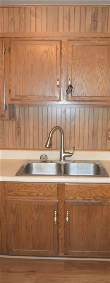 4112 N University St, Peoria, IL 61614 photo 6