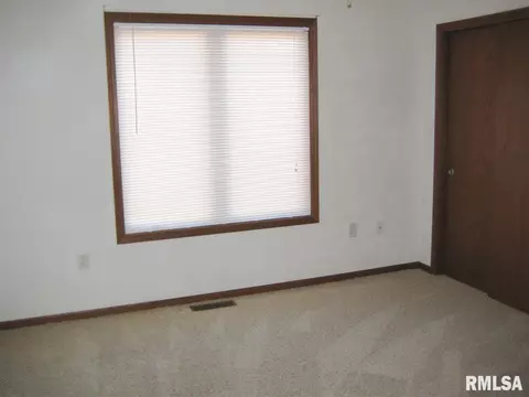 209 Easy St, Washington, IL 61571 photo 11