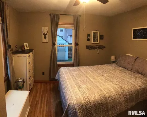 314 S Dudley St, Macomb, IL 61455 photo 14