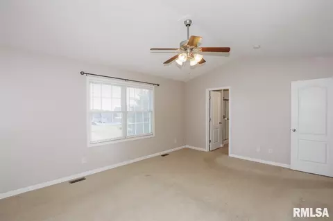 1508 Redbrook Ct, Metamora, IL 61548 photo 14