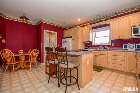 4612 S Canterbury St, Mapleton, IL 61547 photo 7