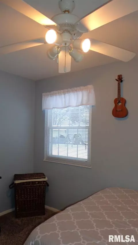 305 E Bittersweet, Washington, IL 61571 photo 18