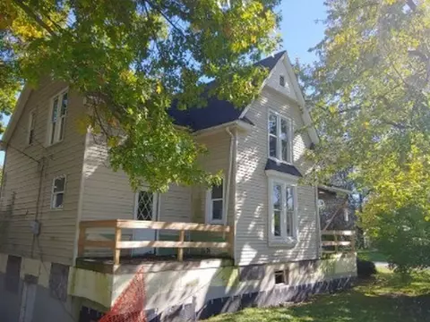 320 E Pierce, Macomb, IL 61455 photo 5