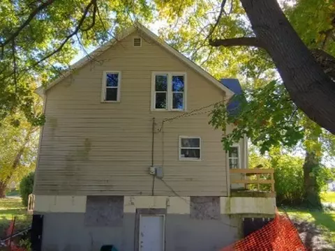 320 E Pierce, Macomb, IL 61455 photo 3