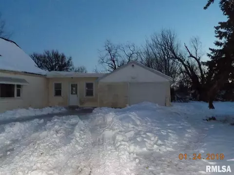 1105 Main St, Cazenovia, IL 61545 photo 2