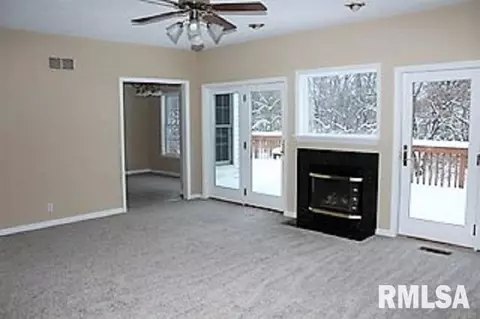 501 Hampton Ct, Metamora, IL 61548 photo 10