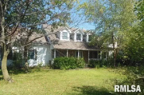 501 Hampton Ct, Metamora, IL 61548 photo 2