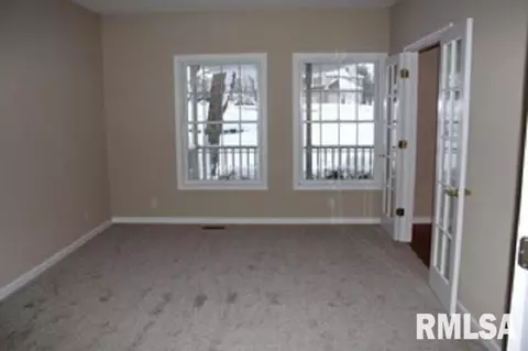 501 Hampton Ct, Metamora, IL 61548 photo 6