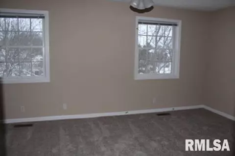 501 Hampton Ct, Metamora, IL 61548 photo 14