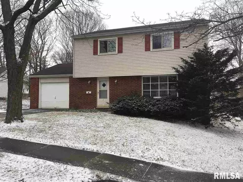 311 E Pearson, Eureka, IL 61530 photo 9