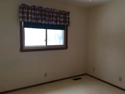 311 E Pearson, Eureka, IL 61530 photo 28