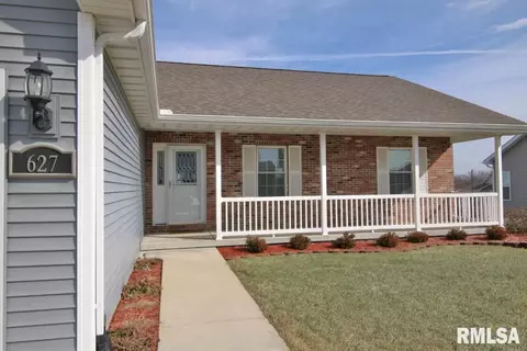 627 Simon St, Washington, IL 61571 photo 3