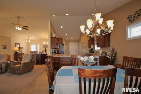 627 Simon St, Washington, IL 61571 photo 15