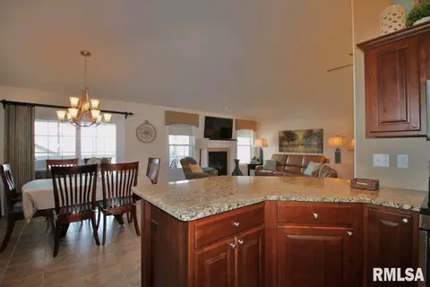 627 Simon St, Washington, IL 61571 photo 11