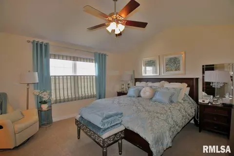 627 Simon St, Washington, IL 61571 photo 17