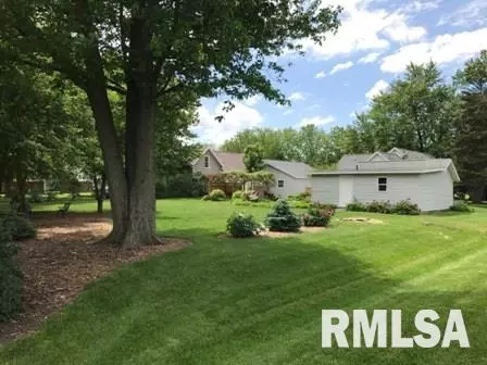 212 N 1st St, Secor, IL 61771 photo 31