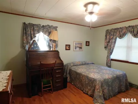206 E Front St, Roanoke, IL 61561 photo 14