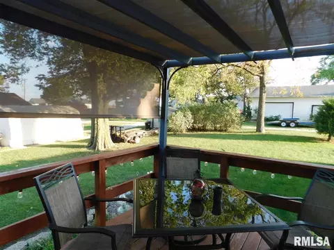 206 E Front St, Roanoke, IL 61561 photo 24