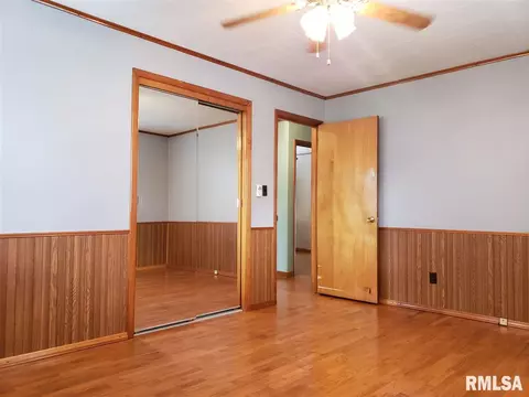 206 E Front St, Roanoke, IL 61561 photo 17