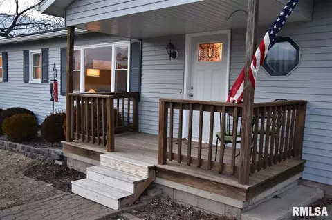 711 E Madison St, Metamora, IL 61548 photo 5