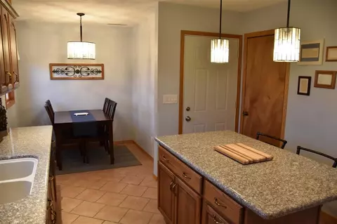 711 E Madison St, Metamora, IL 61548 photo 11