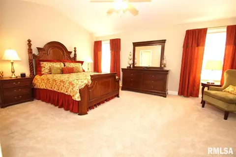 502 Windsor Dr, Germantown Hills, IL 61548 photo 13