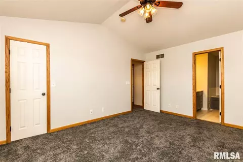414 Mackenzie Pl, Germantown Hills, IL 61548 photo 19