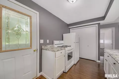 203 E Pearl, Danvers, IL 61732 photo 6